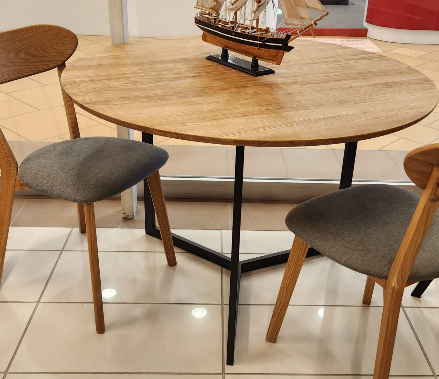 Apaļš ozolkoka ēdamistabas galds D110cm MERCEDES