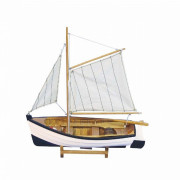 .Деревянная рыбацкая лодка с парусами 5141